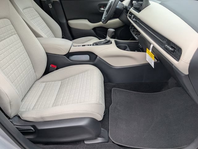 Used 2027 Honda HR-V LX image 24