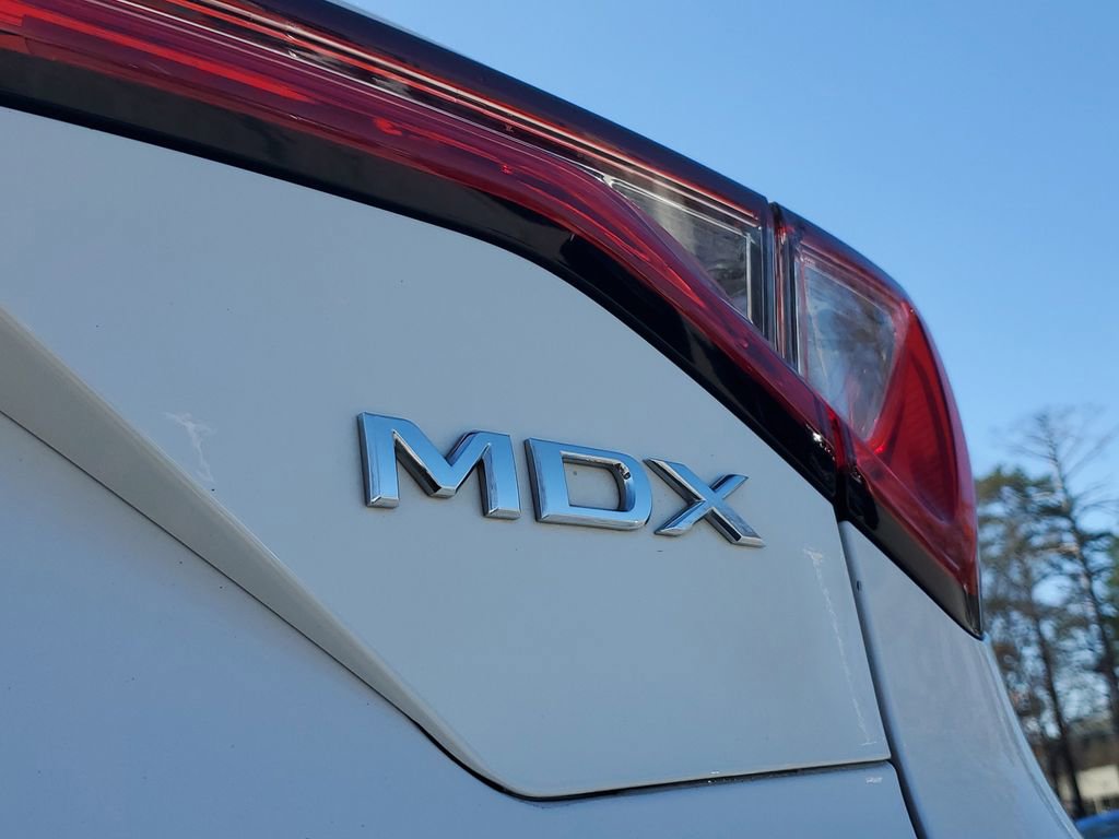 Certified 2023 Acura MDX FWD w/ Technology Package image 8