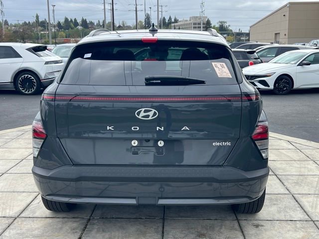 Certified 2024 Hyundai Kona SEL FWD image 6