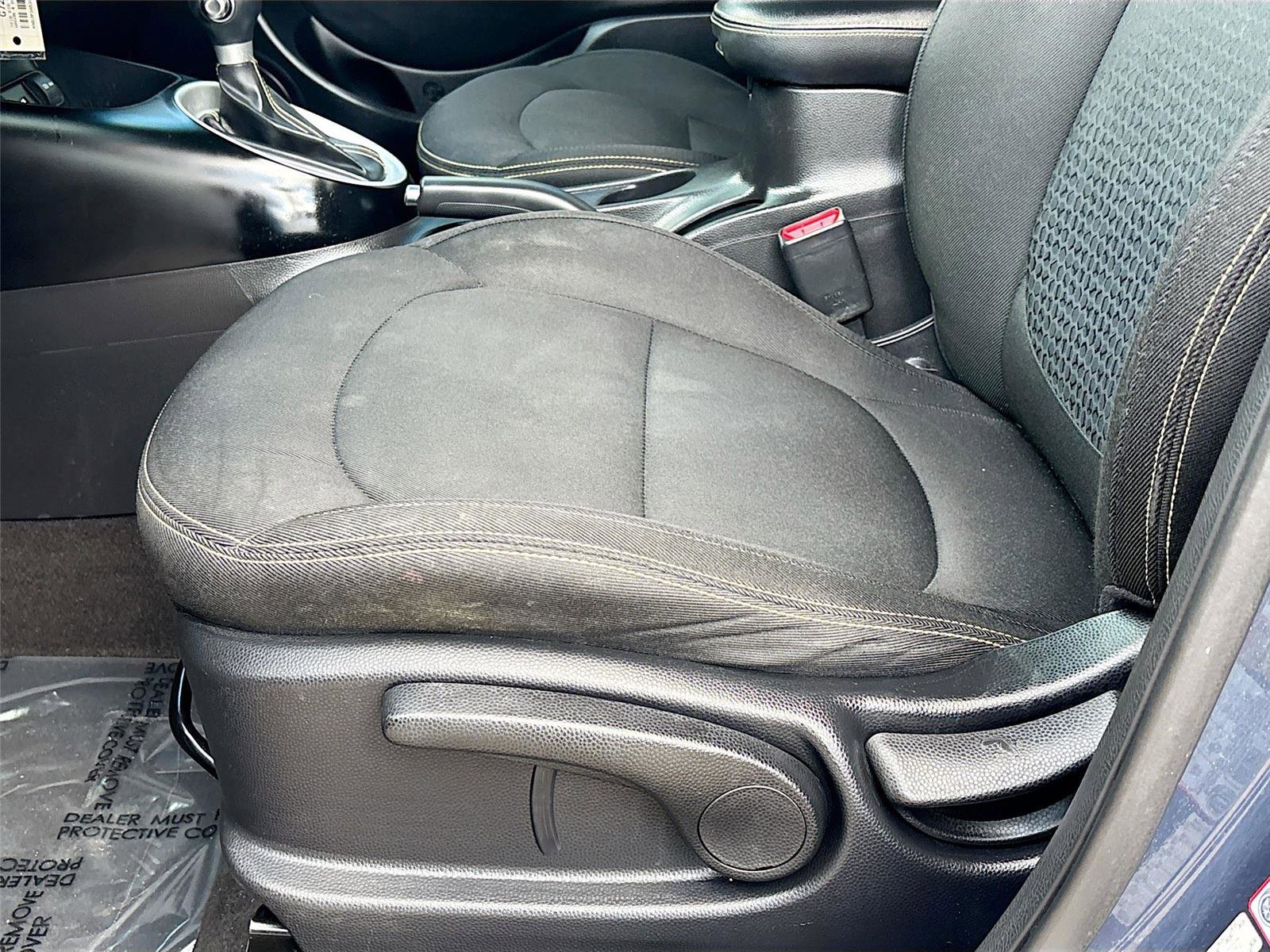 Used 2016 Kia Soul + image 20