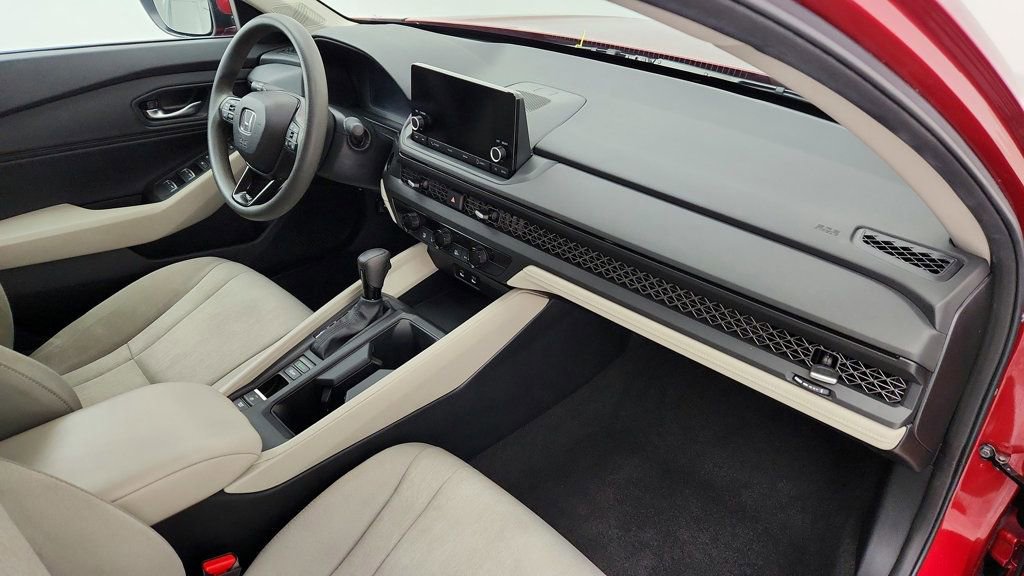Used 2024 Honda Accord EX image 25