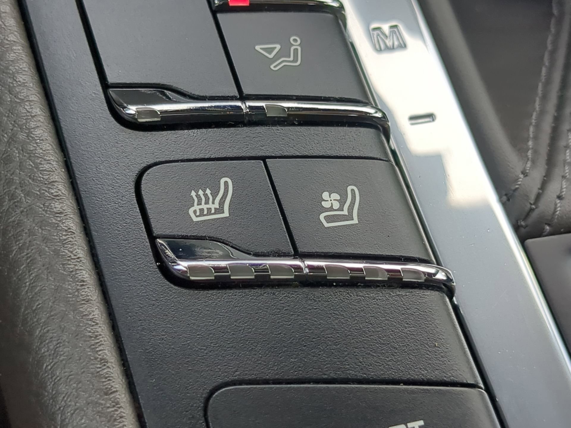 Used 2018 Porsche Macan image 54