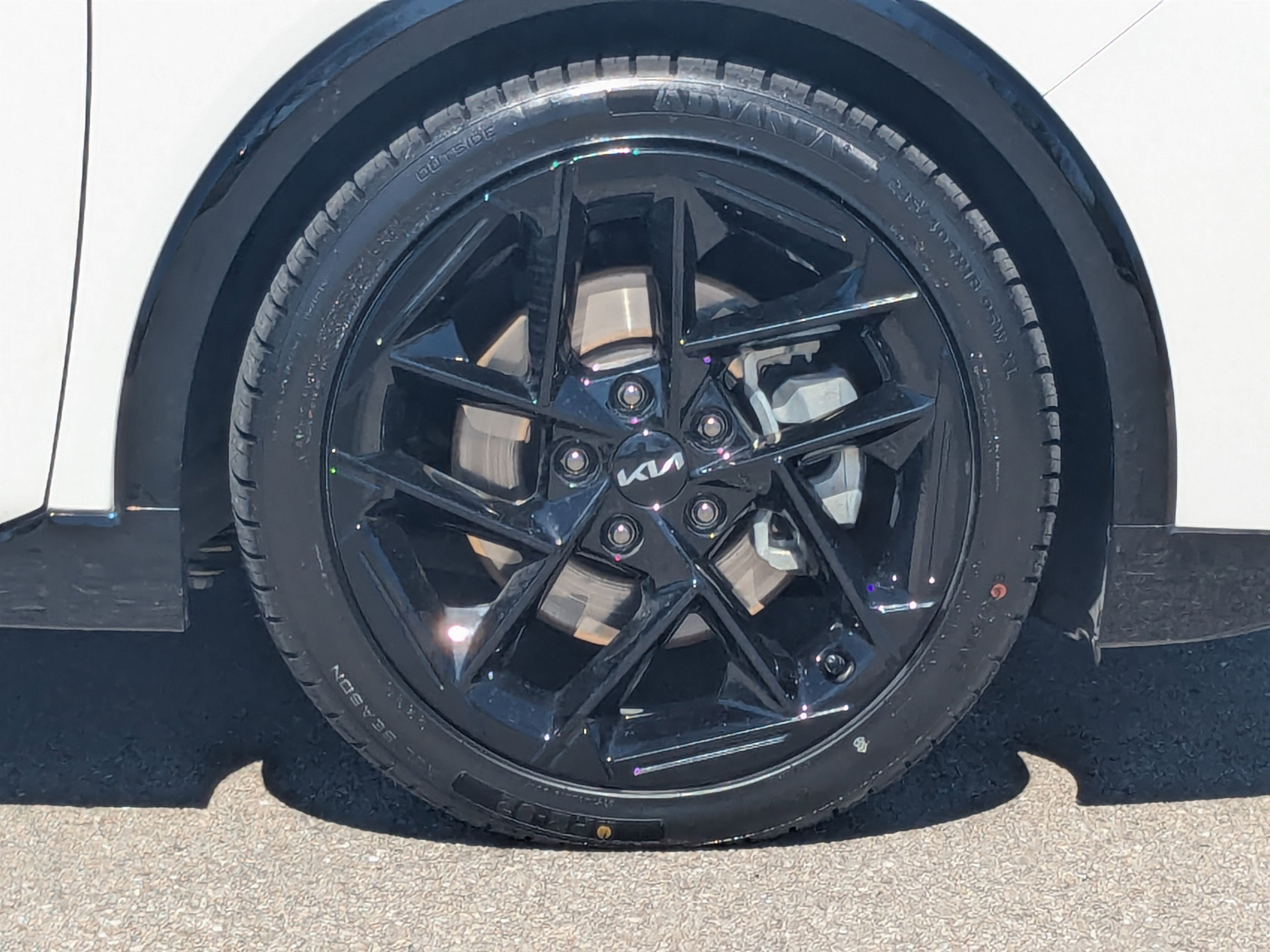 Certified 2025 Kia K4 GT-Line Turbo image 11