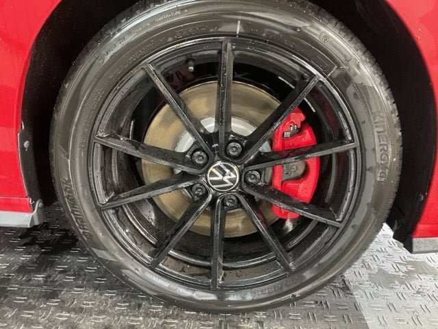 New 2026 Volkswagen Jetta GLI Autobahn FWD image 3