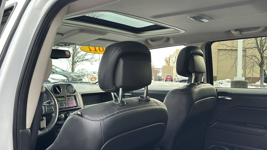 Used 2017 Jeep Patriot High Altitude image 30