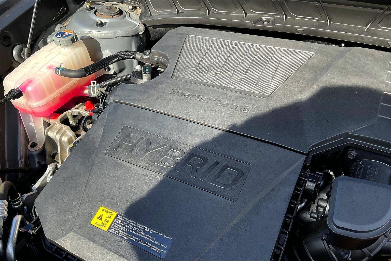 Used 2023 Kia Niro EX Touring image 32