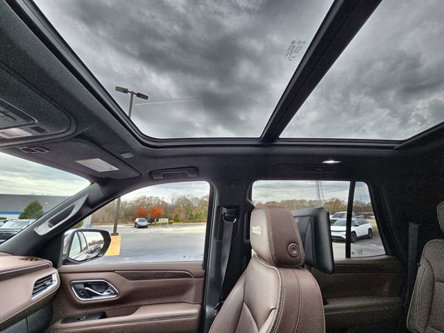 Used 2023 Chevrolet Tahoe High Country w/ LPO, Illumination Package image 27