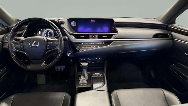 Used 2019 Lexus ES 300h image 19