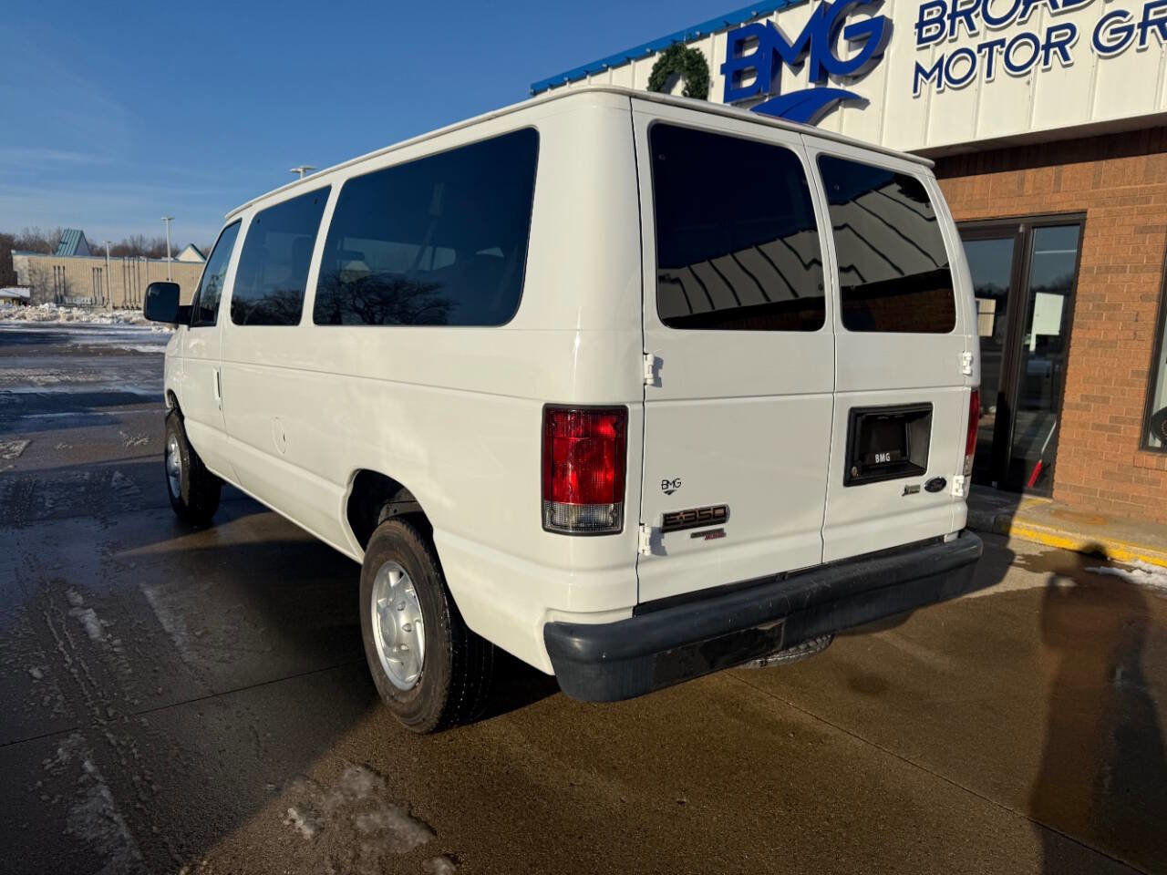 Used 2012 Ford E-350 and Econoline 350 XL w/ Interior Upgrade Pkg image 3