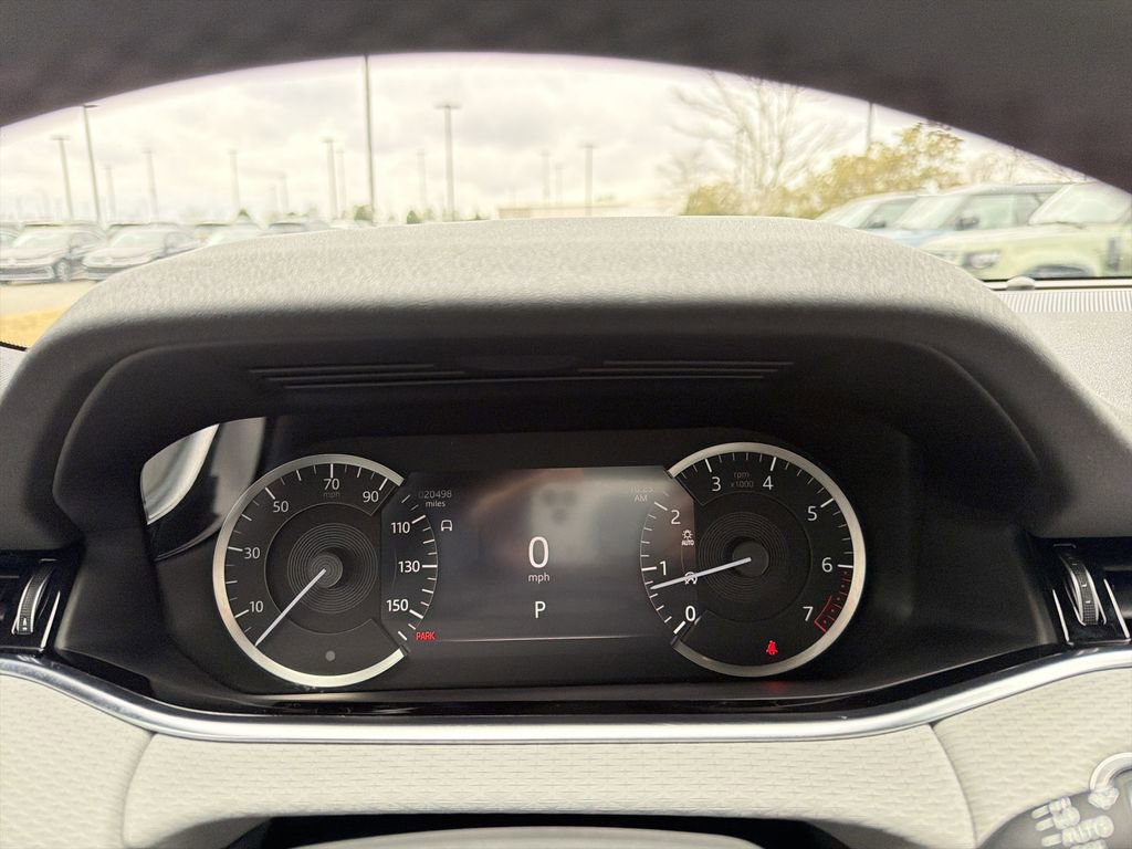 Used 2023 Land Rover Range Rover Evoque S image 20