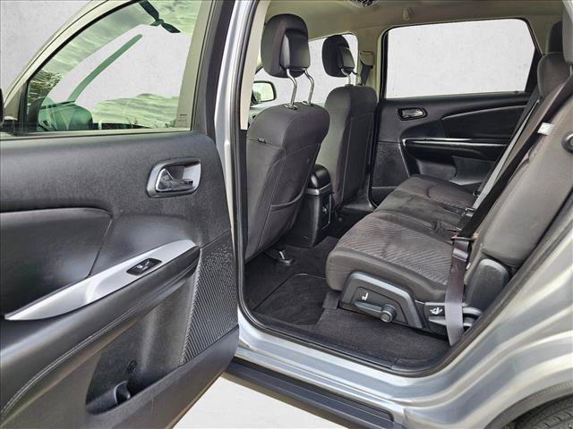 Used 2016 Dodge Journey SXT AWD/4WD image 16