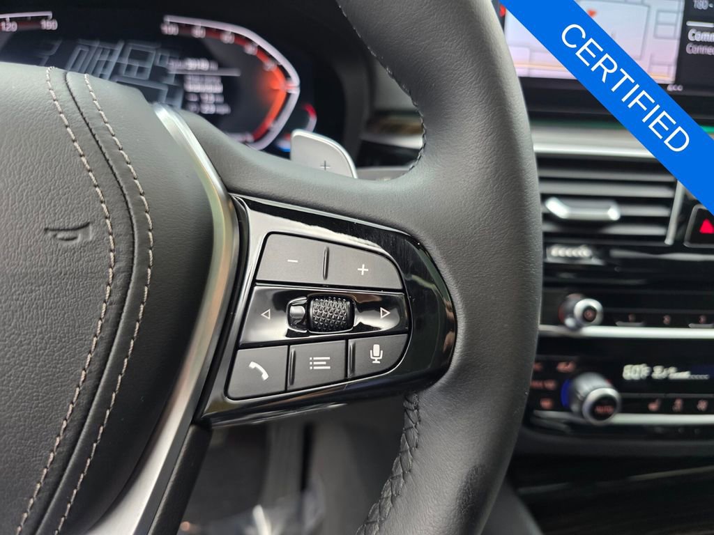 Used 2021 BMW 540i w/ Convenience Package RWD image 20