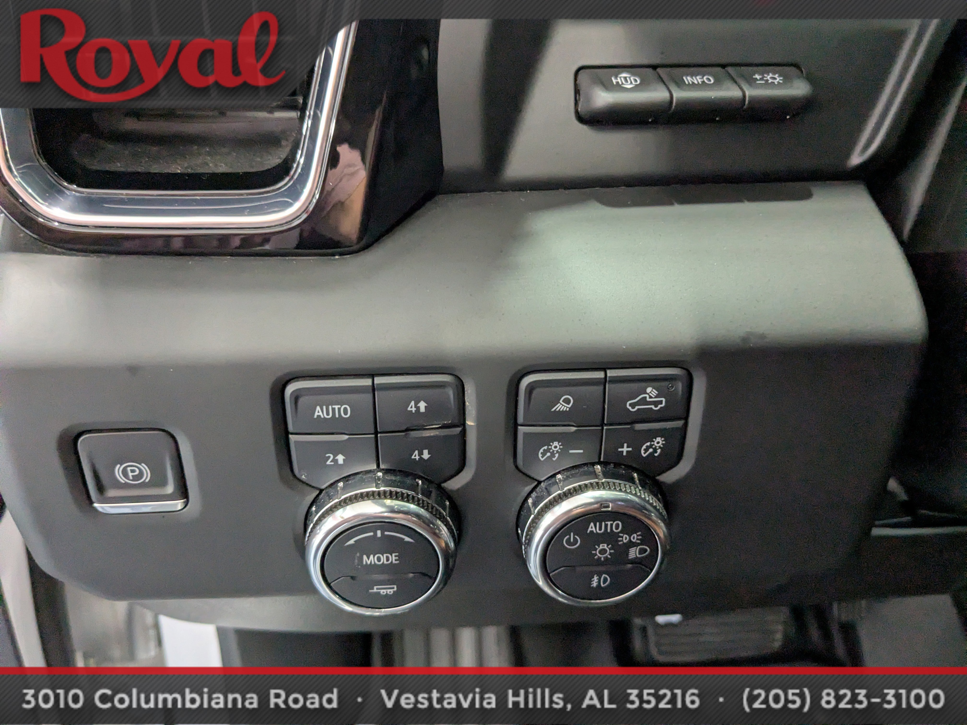 Used 2024 GMC Sierra 1500 Denali Ultimate AWD/4WD image 18