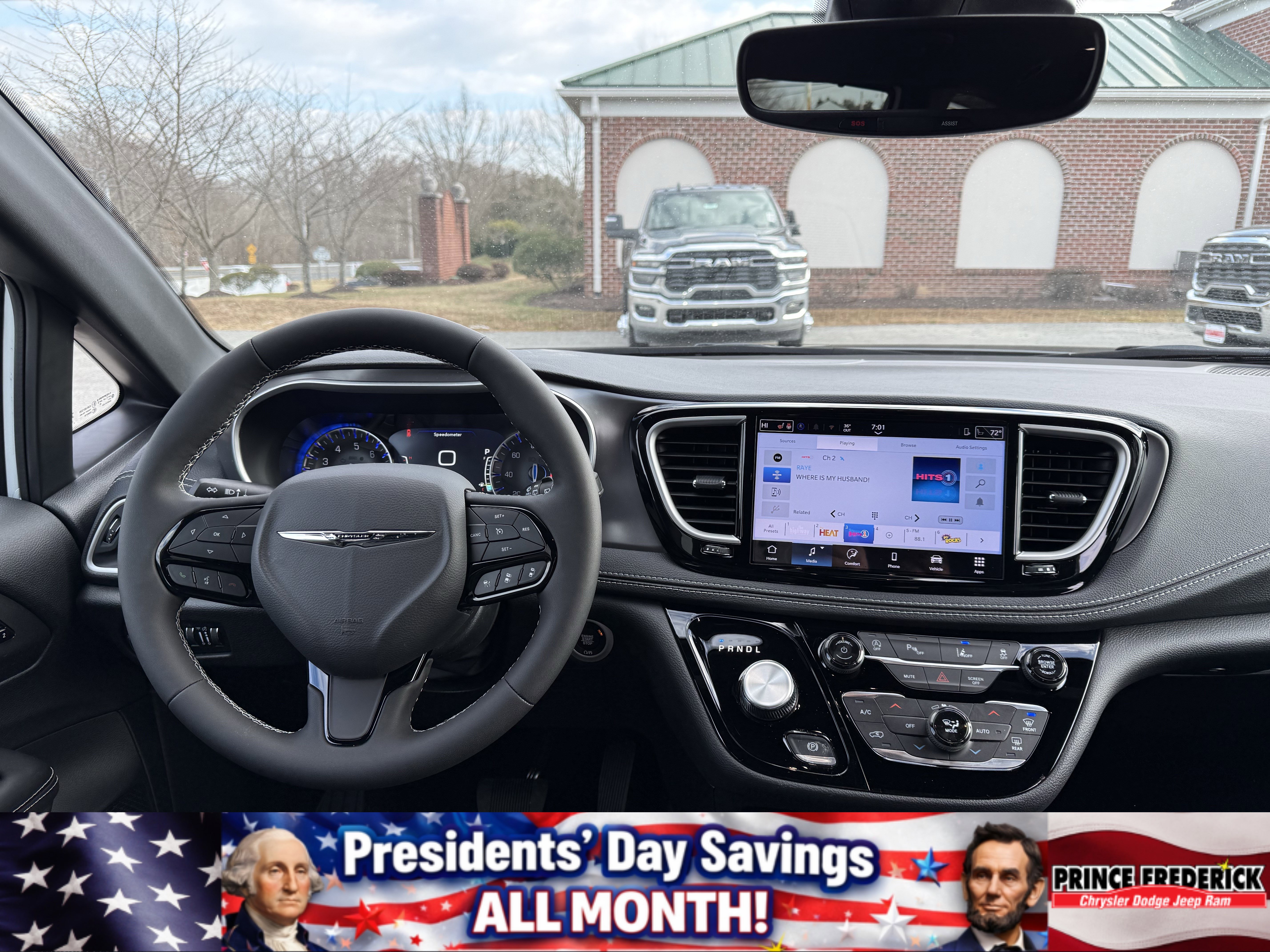 New 2026 Chrysler Pacifica Select image 19