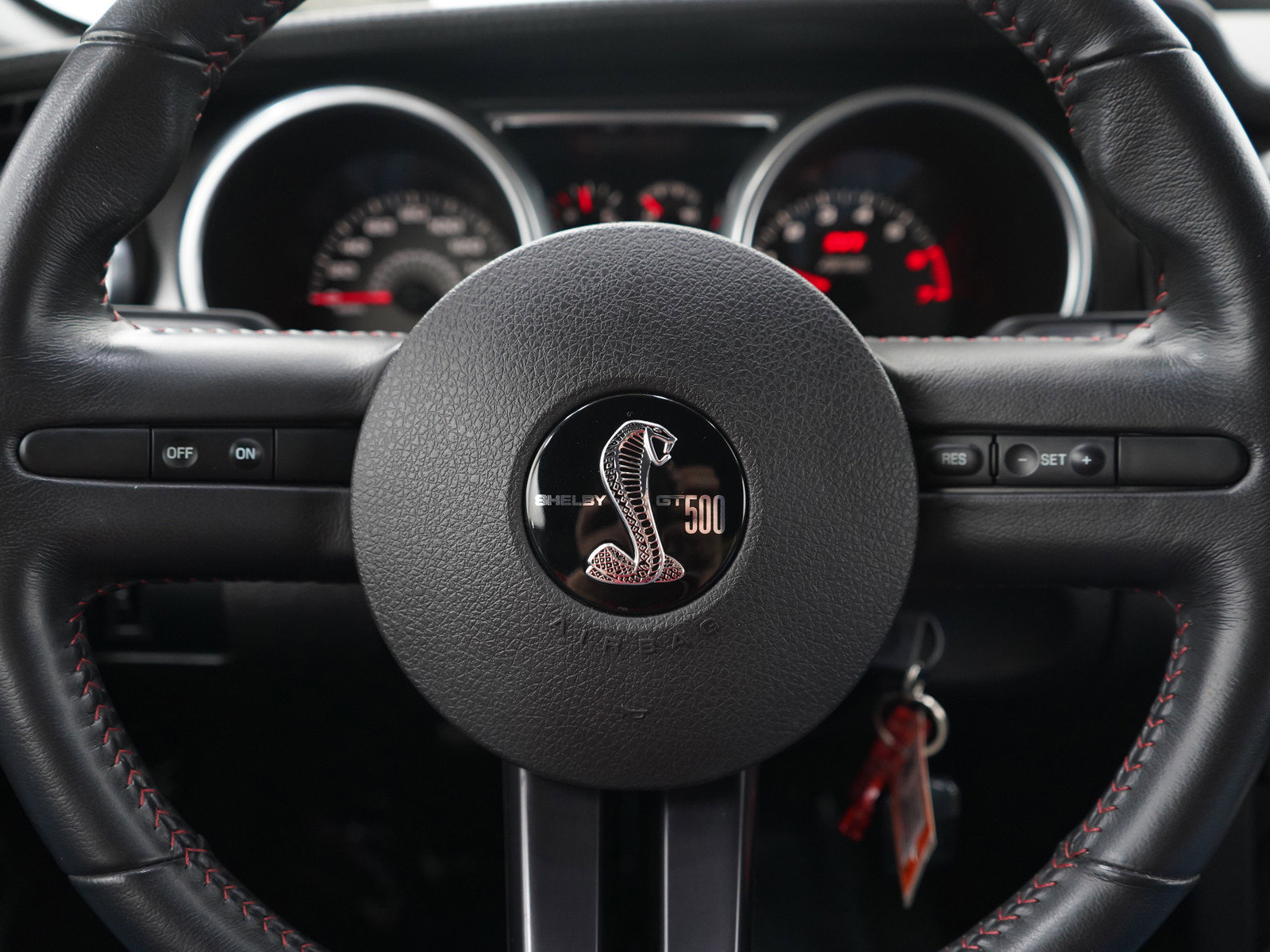 Used 2007 Ford Mustang Shelby GT500 RWD image 23