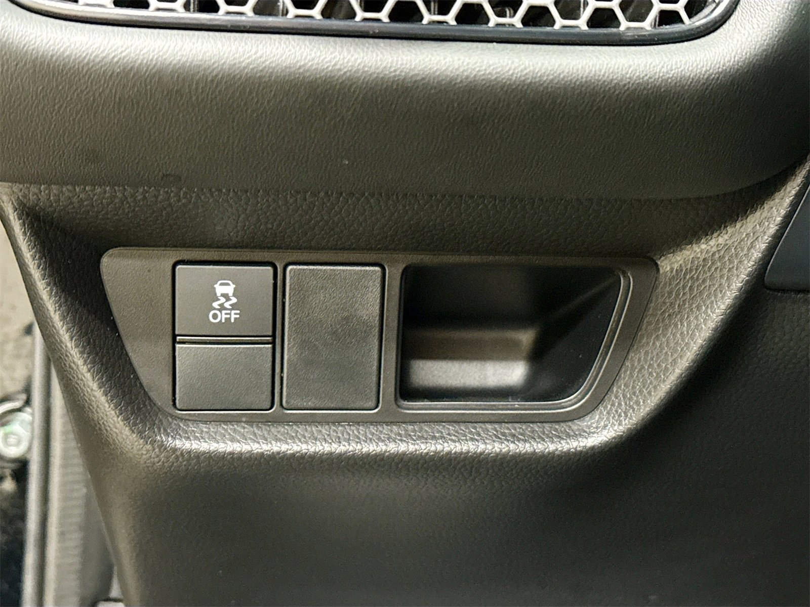 Used 2024 Honda HR-V Sport image 10