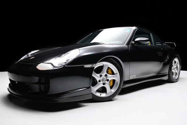 Used 2003 Porsche 911 GT2 RWD image 1
