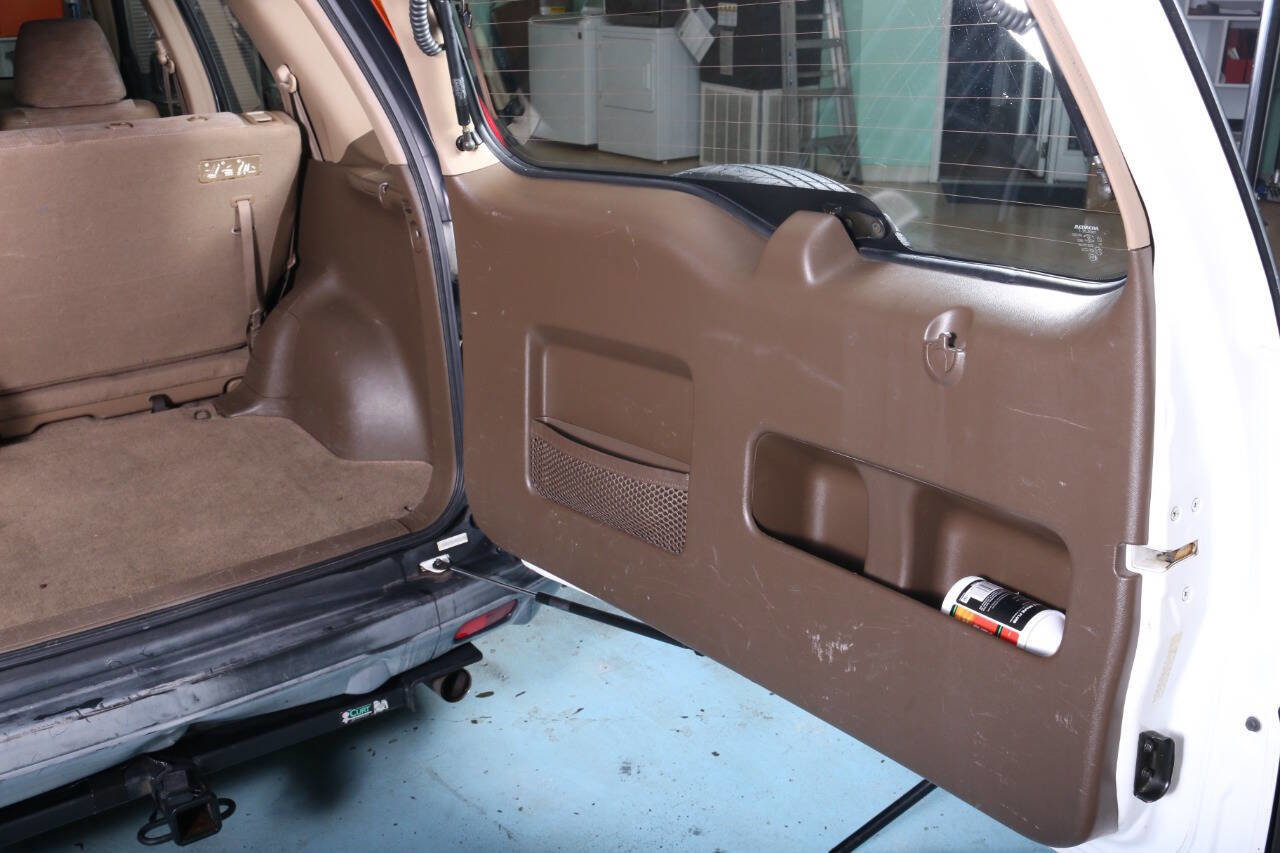 Used 2002 Honda CR-V LX image 10