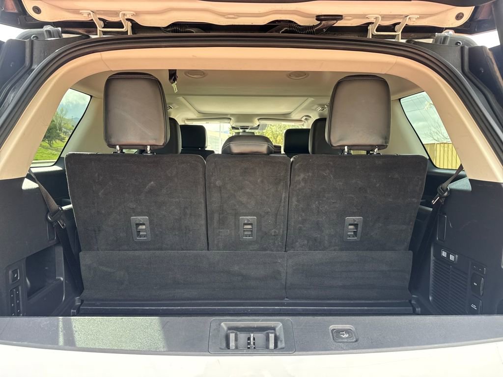 Certified 2025 Ford Expedition Platinum AWD/4WD image 6