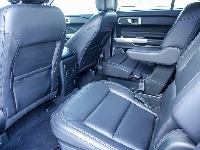 Used 2023 Ford Explorer XLT w/ Equipment Group 202A image 26