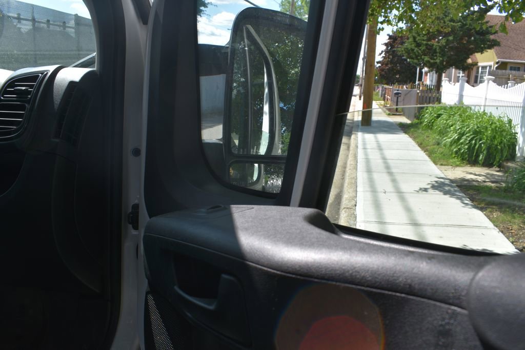Used 2026 RAM ProMaster 2500 w/ Convenience Group FWD image 21
