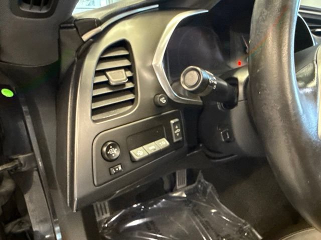 Certified 2015 Chevrolet Corvette Stingray Convertible w/ 2LT Preferred Equipment Group RWD image 18