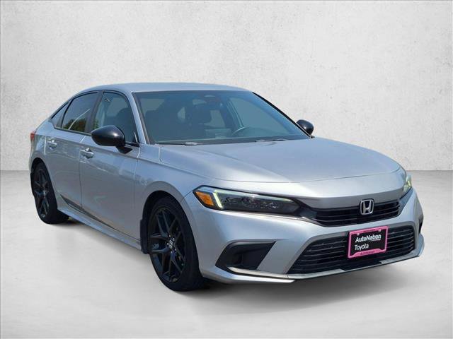 Used 2023 Honda Civic Sport image 3