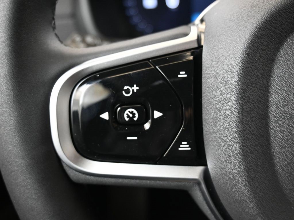 New 2026 Volvo XC90 B6 Ultra w/ Lounge Package image 29