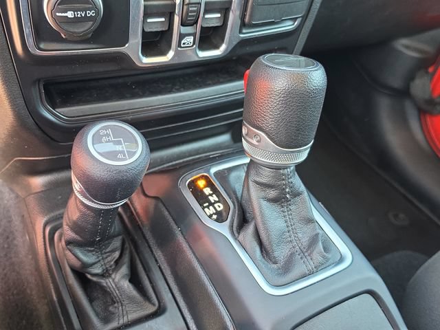 Used 2023 Jeep Gladiator Sport AWD/4WD image 25