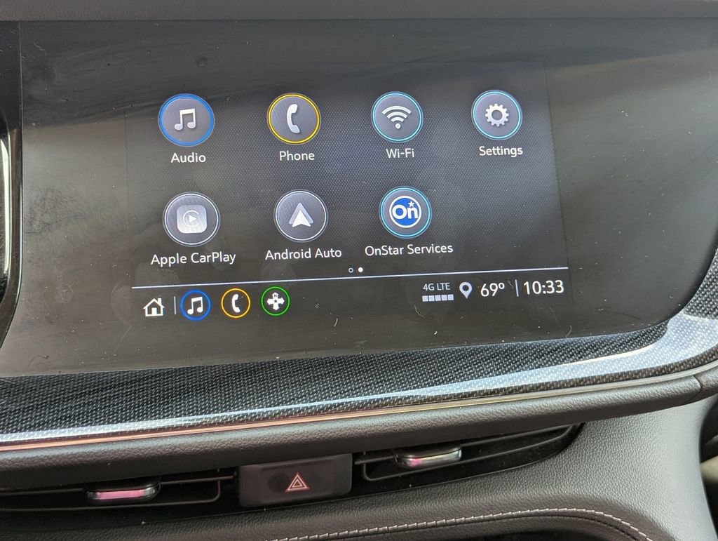 Used 2023 Buick Envision Preferred image 9