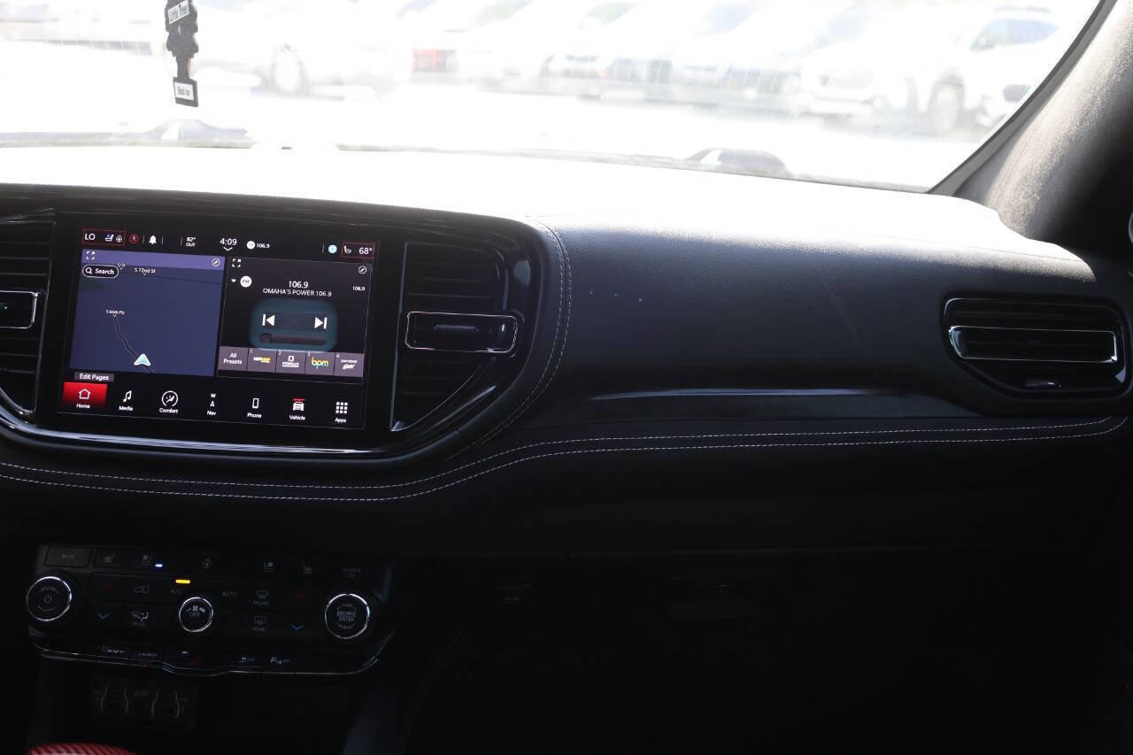 Used 2022 Dodge Durango SRT w/ Premium Interior Group AWD/4WD image 26