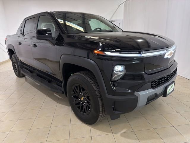 New 2026 Chevrolet Silverado EV LT image 7