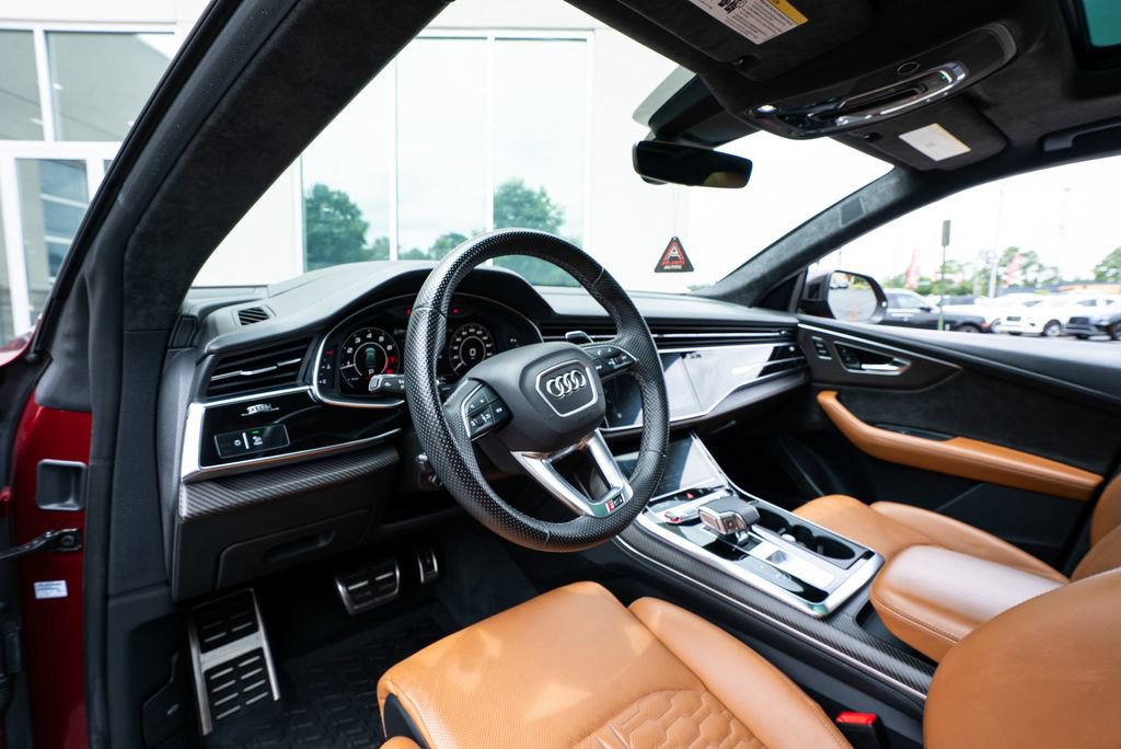 Used 2022 Audi RS Q8 w/ Carbon Optic Package AWD/4WD image 31