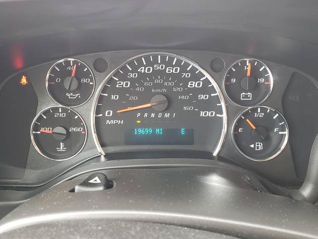 Used 2016 Chevrolet Express 3500 LT w/ LT Preferred Equipment Group RWD image 24