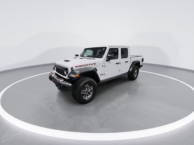 Used 2025 Jeep Gladiator Mojave image 4