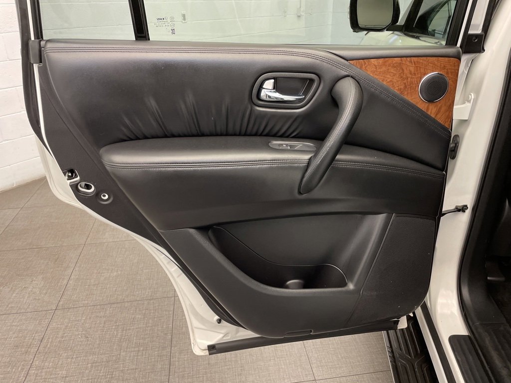 Used 2022 Nissan Armada SL w/ Captain's Chairs Package image 26