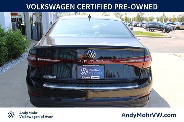 Used 2026 Volkswagen Jetta Sport FWD image 8