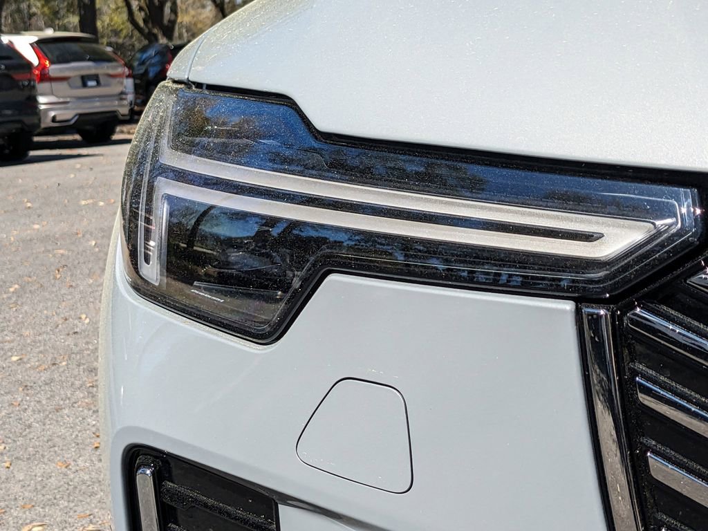 New 2025 Volvo XC90 B6 Plus image 10