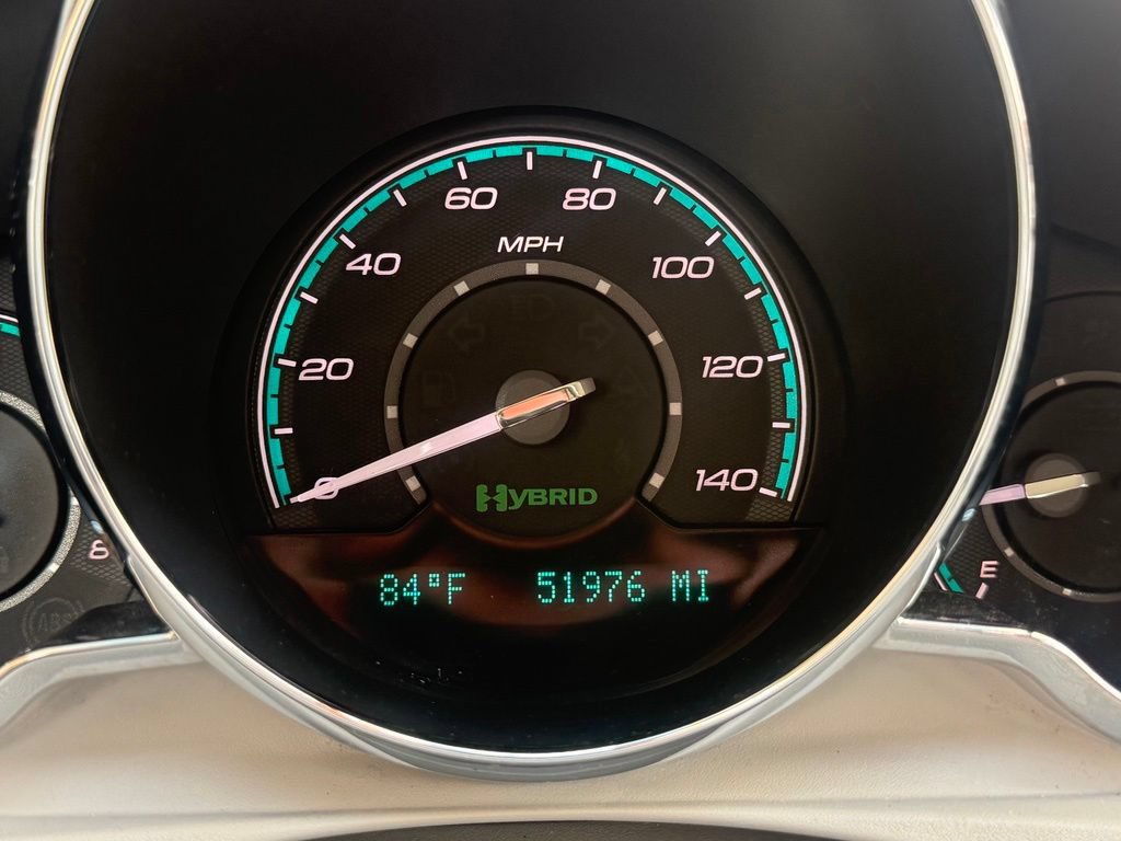 Used 2009 Chevrolet Malibu Hybrid FWD image 2