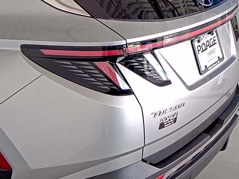 Used 2022 Hyundai Tucson SEL w/ Cargo Package image 9