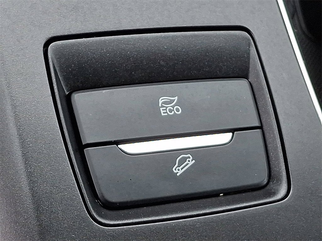 Certified 2018 Ford Fusion S image 23