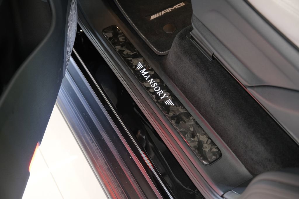 Used 2025 Mercedes-Benz G 63 AMG 4MATIC image 29
