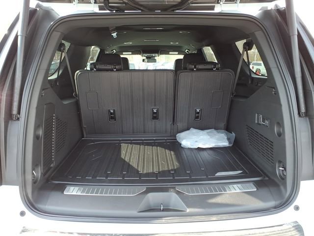 New 2026 GMC Yukon XL Denali w/ LPO, Floor Liner Package image 13
