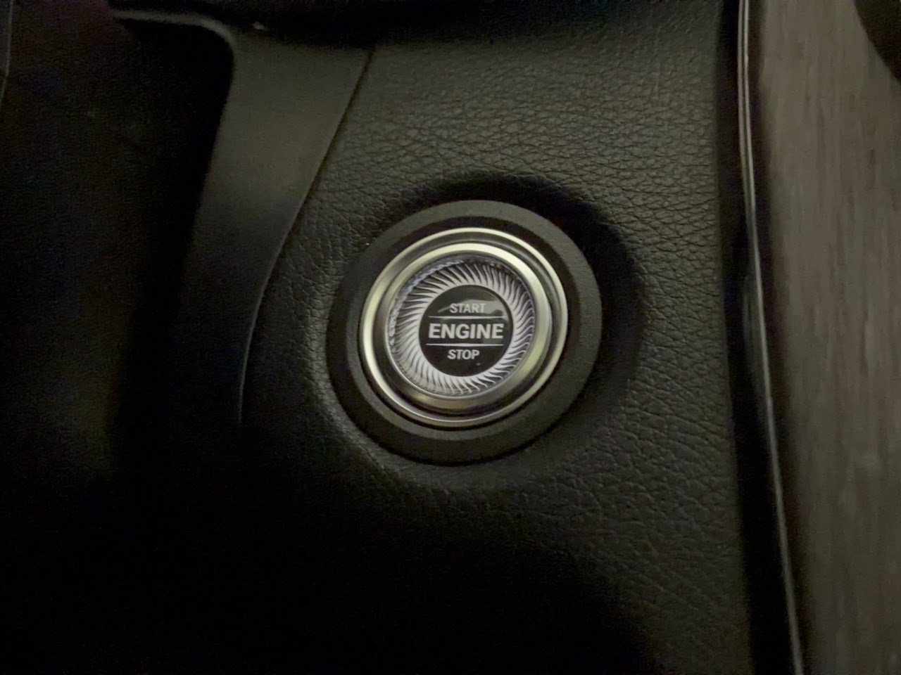 Used 2019 Mercedes-Benz C 300 Sedan image 20