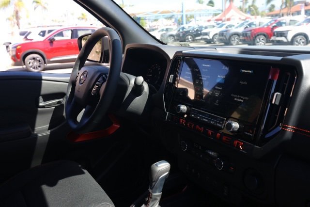 New 2026 Nissan Frontier Pro-X w/ Pro-X Convenience Package image 19
