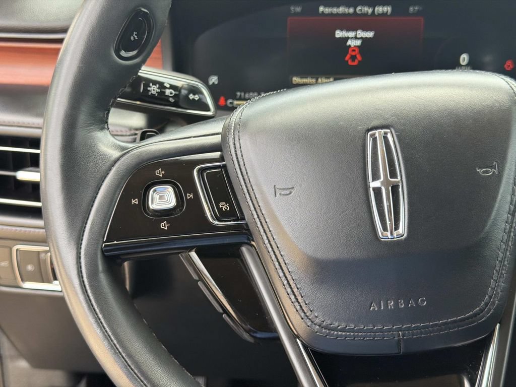 Used 2021 Lincoln Aviator Reserve w/ Equipment Group 201A RWD image 27