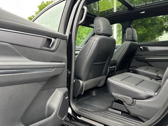 New 2026 Buick Enclave Sport Touring w/ Power Package FWD image 42