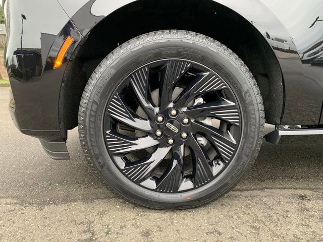 New 2026 Lincoln Navigator L Reserve w/ Jet Appearance Package image 12