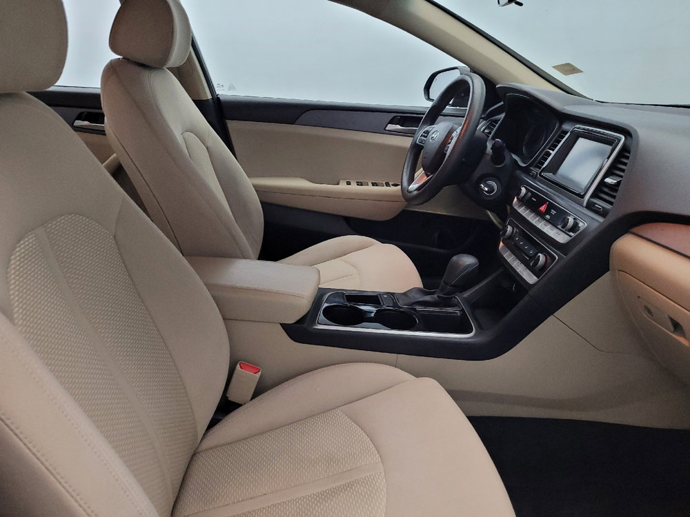 Used 2018 Hyundai Sonata SE FWD image 21