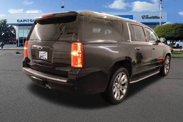 Used 2016 Chevrolet Suburban LTZ image 2